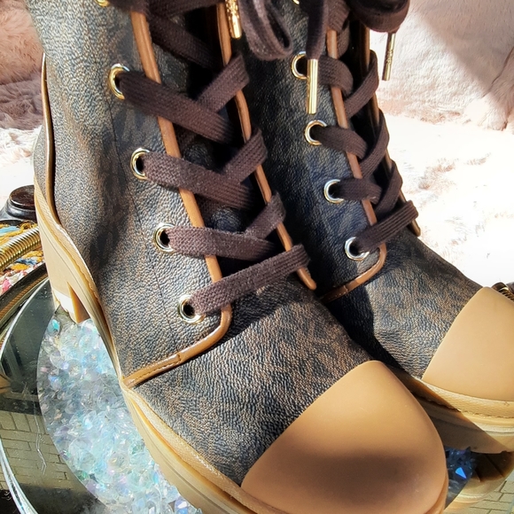 MICHAEL KORS corey logo jacquard combat boots - Picture 6 of 8